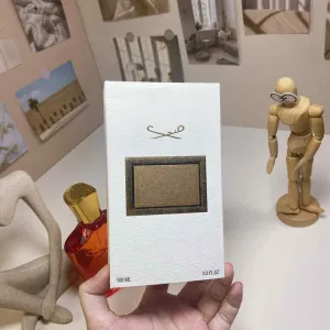 معطر للجسم-body mist