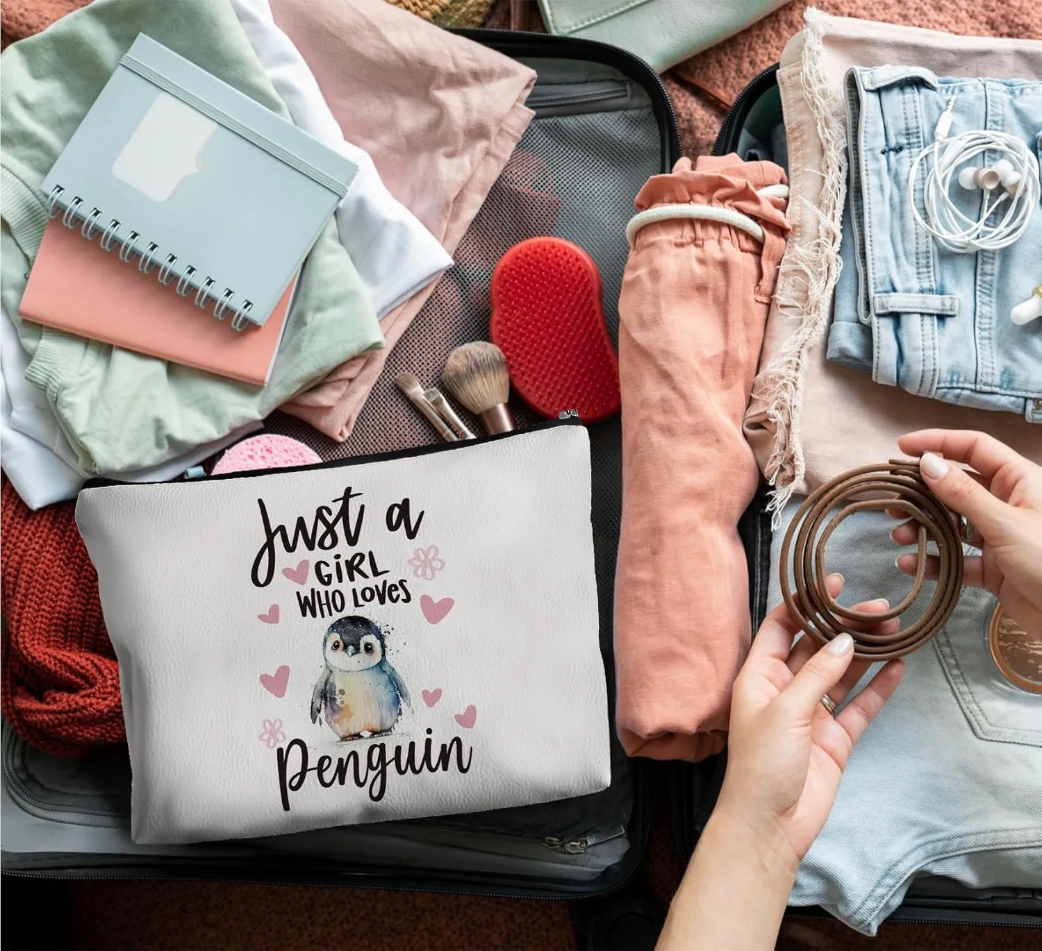 Aesthetic Penguin Makeup Bag for Women,Just A Girl Who Love Penguin Gifts Leather Small Zipper Pouch for Purse,Cosmetic Bag Zipper Pouch for Women Teens Girl,Small Makeup Bag