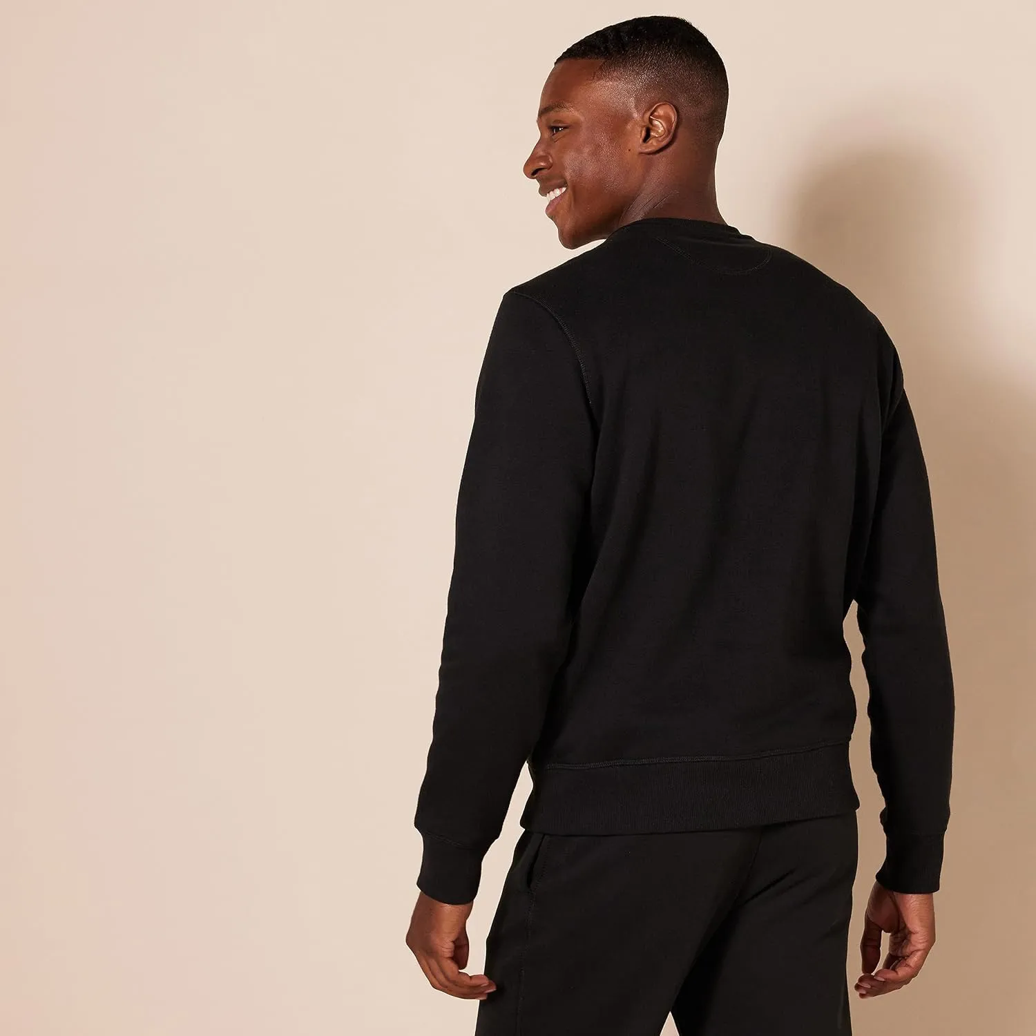 Amazon Essentials Men's Fleece Crewneck Sweatshirt (Available in Big & Tall)