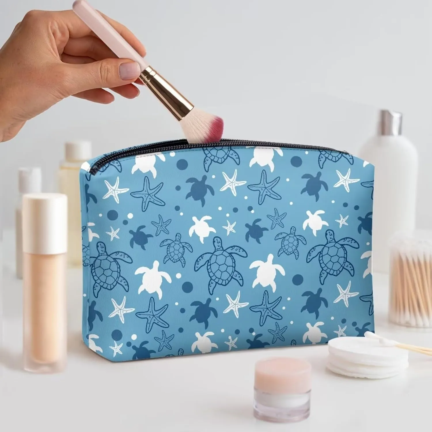 Blue Sea Turtles Ultimate Gym Makeup Bag  Compact PU Leather Travel Makeup Bag Small Makeup Bag for Purse Fitness Enthusiasts