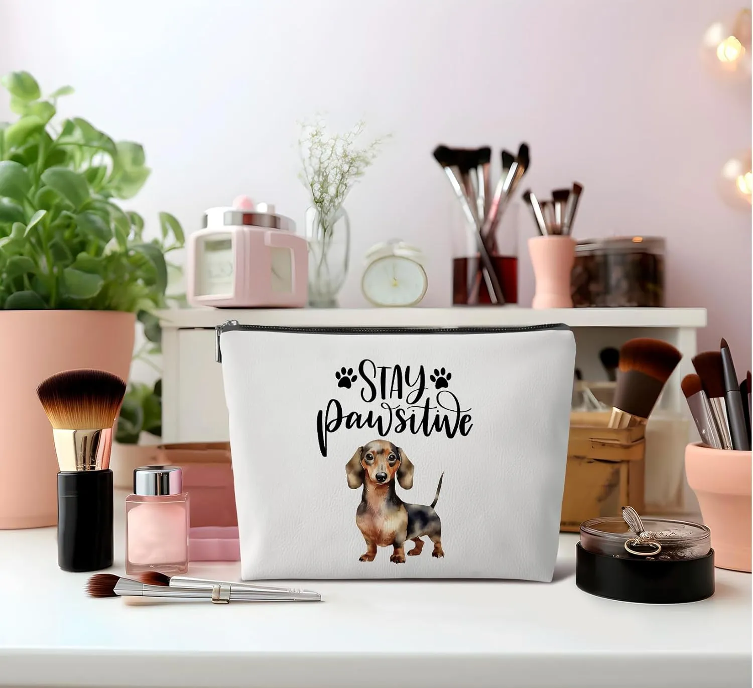 Cute Dachshund Makeup Bag,Wiener Dog Leather Small Zipper Pouch for Purse,Travel Organizer Pouch Small Makeup Bag for Purse,Stay Paw Sitive
