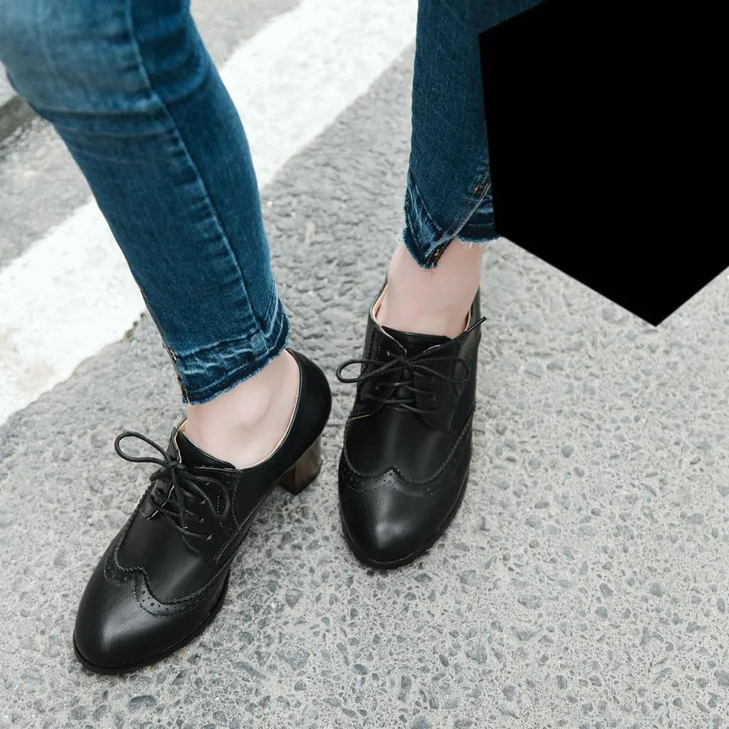 DINTAHA Wingtip Lace Up Oxford Heels for Women,Vintage Chunky Heels Brogue Dress Shoes