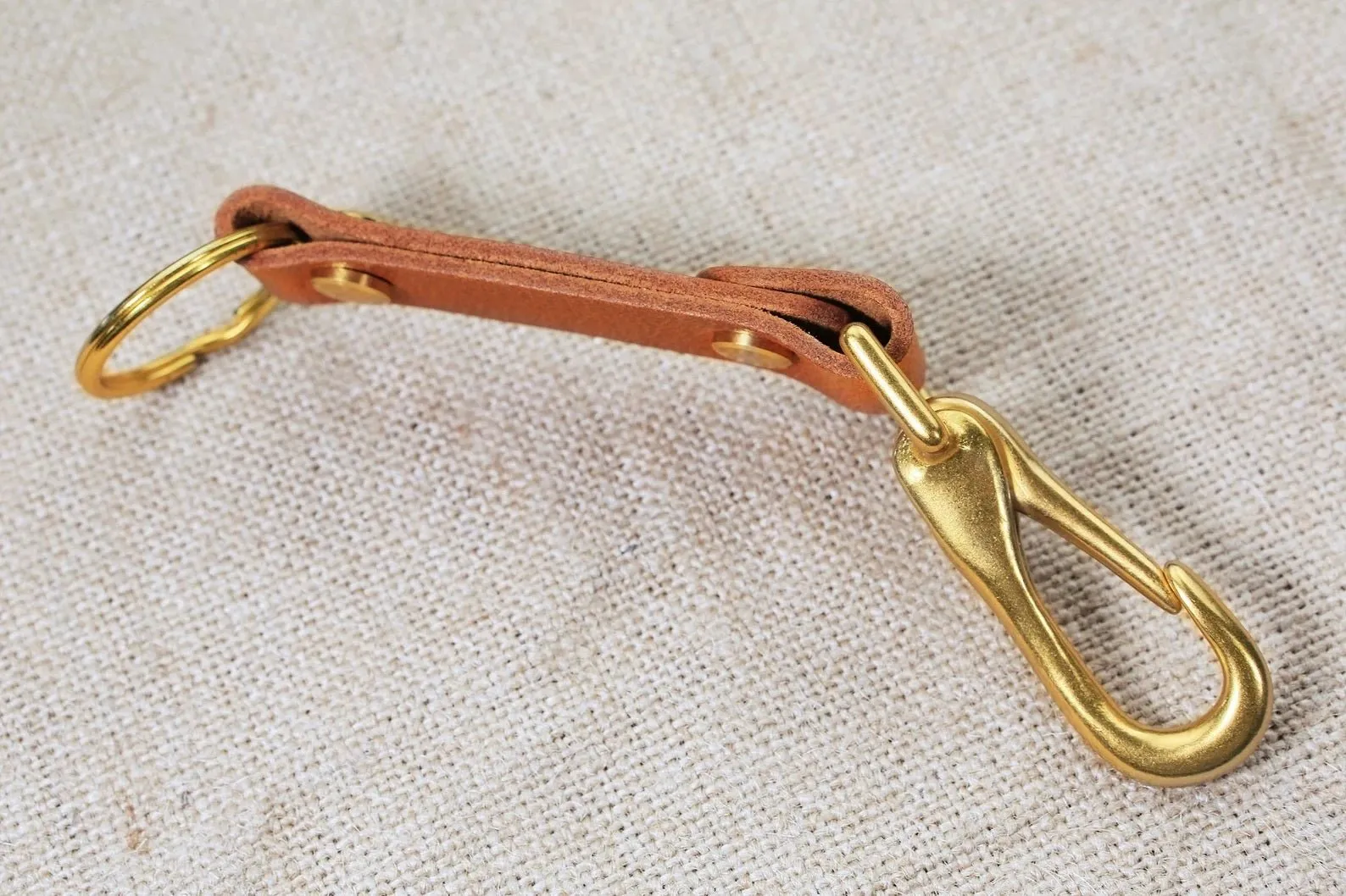 Heavy Duty Leather Keychain clip hook , Personalized Black Brown leather custom monogrammed key fob