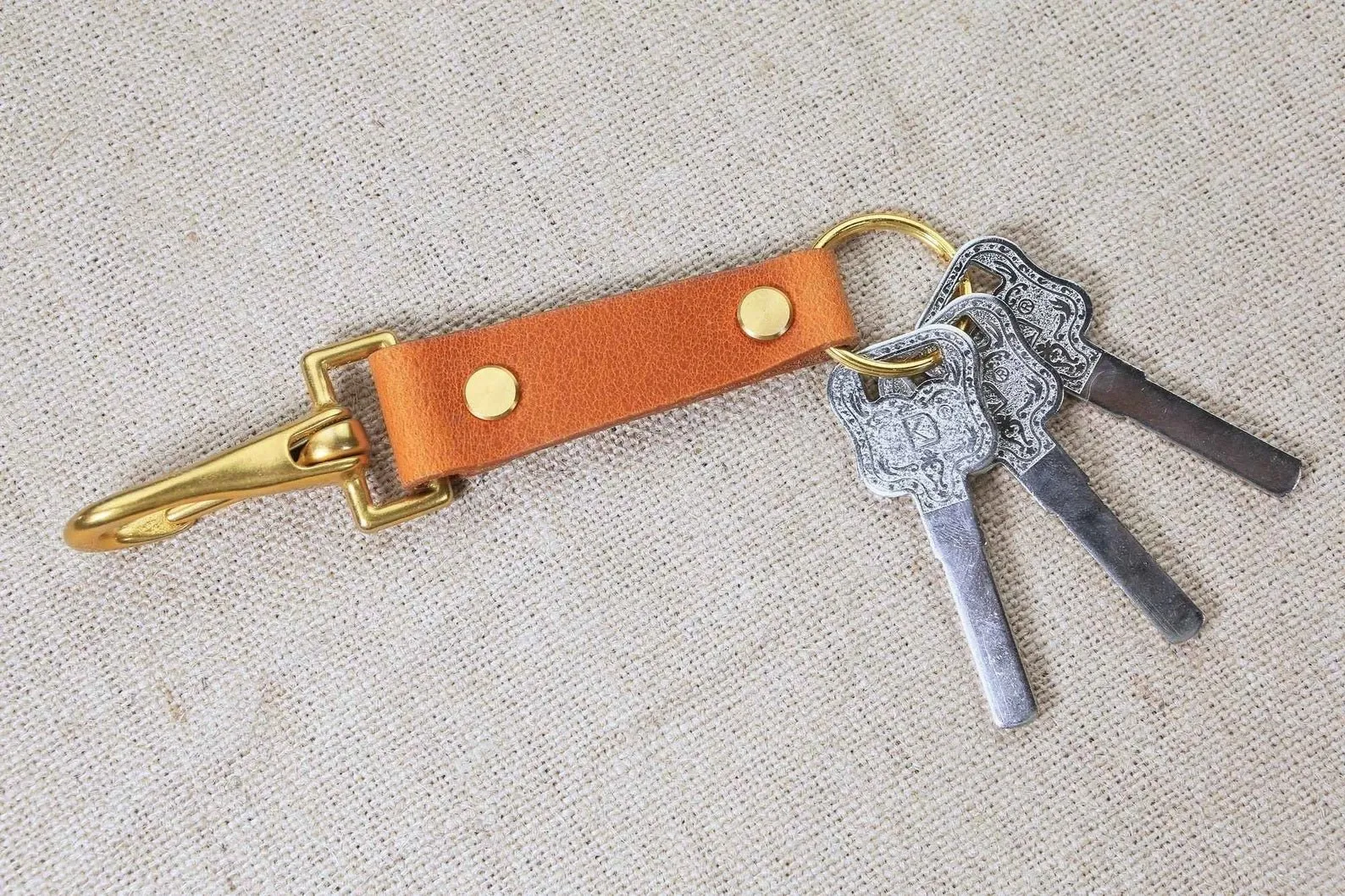 Heavy Duty Leather Keychain clip hook , Personalized Black Brown leather custom monogrammed key fob