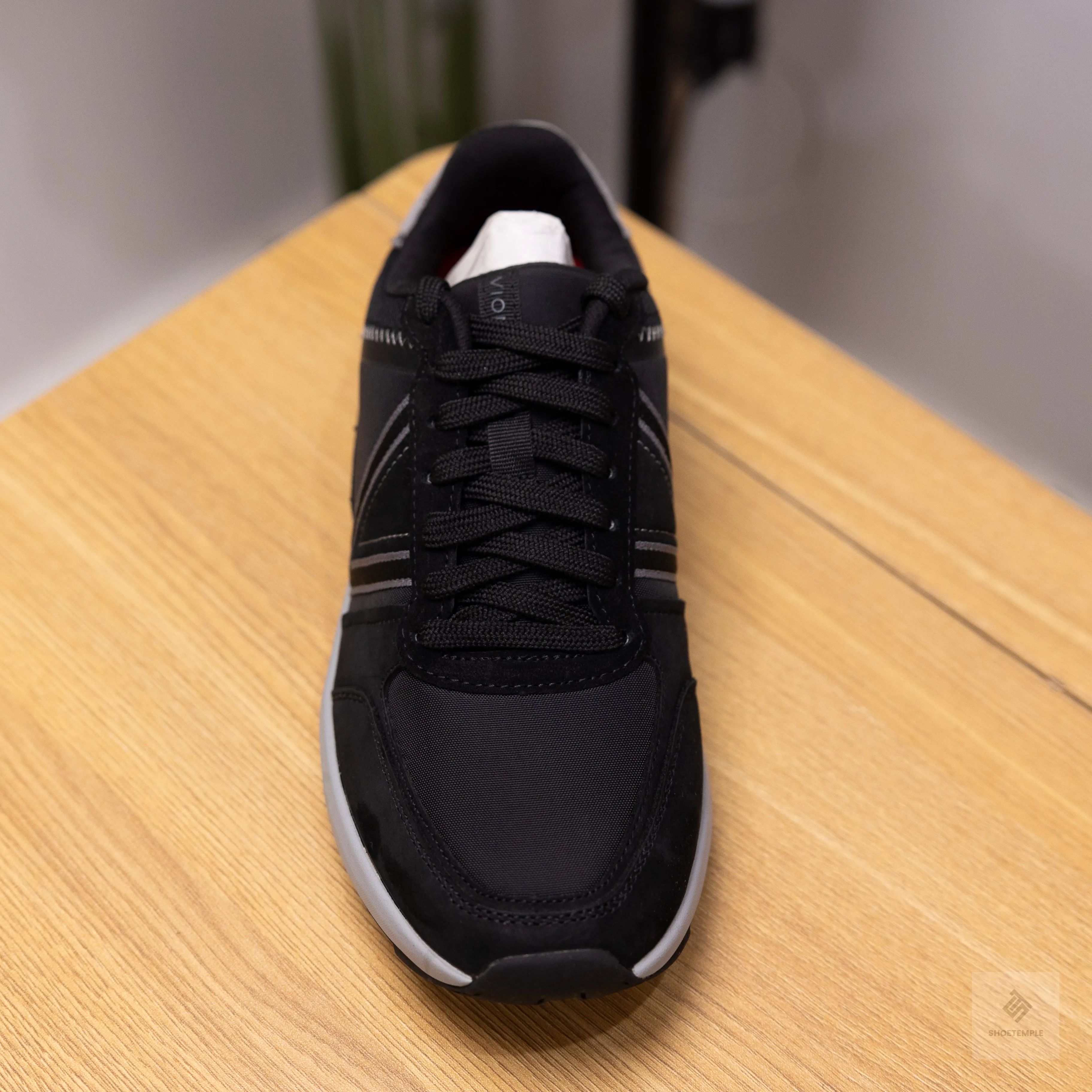 Vionic Bradey Leather Textile Sneaker