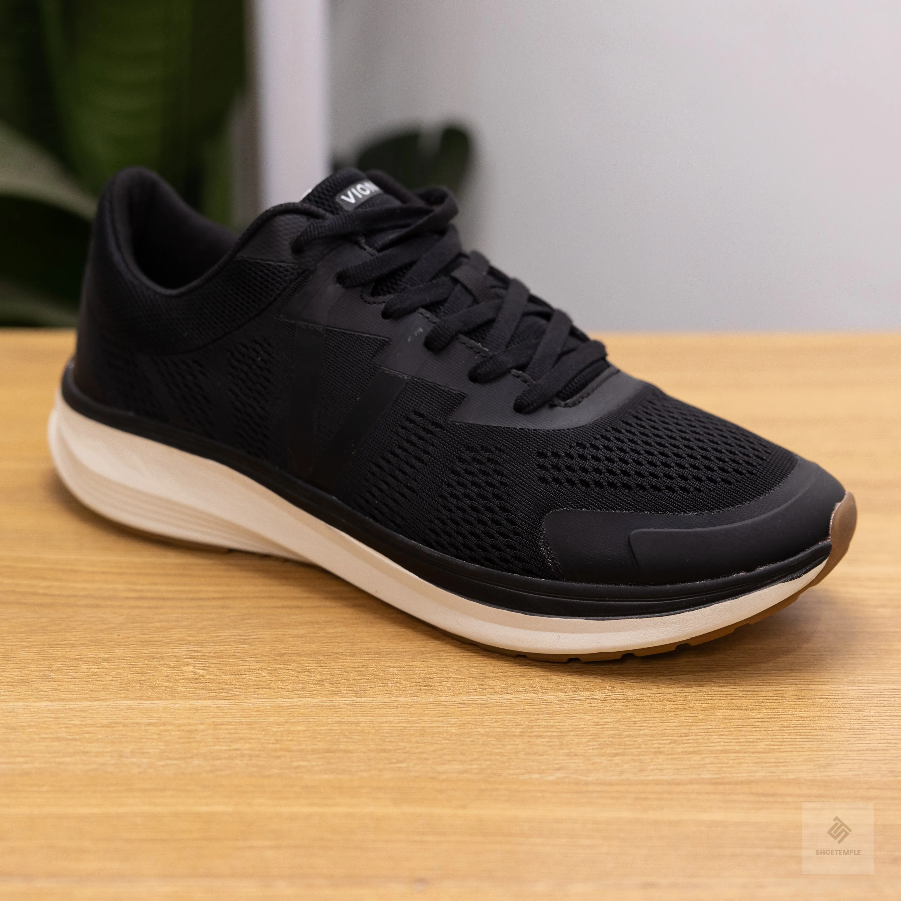 Vionic Limitless Sneaker
