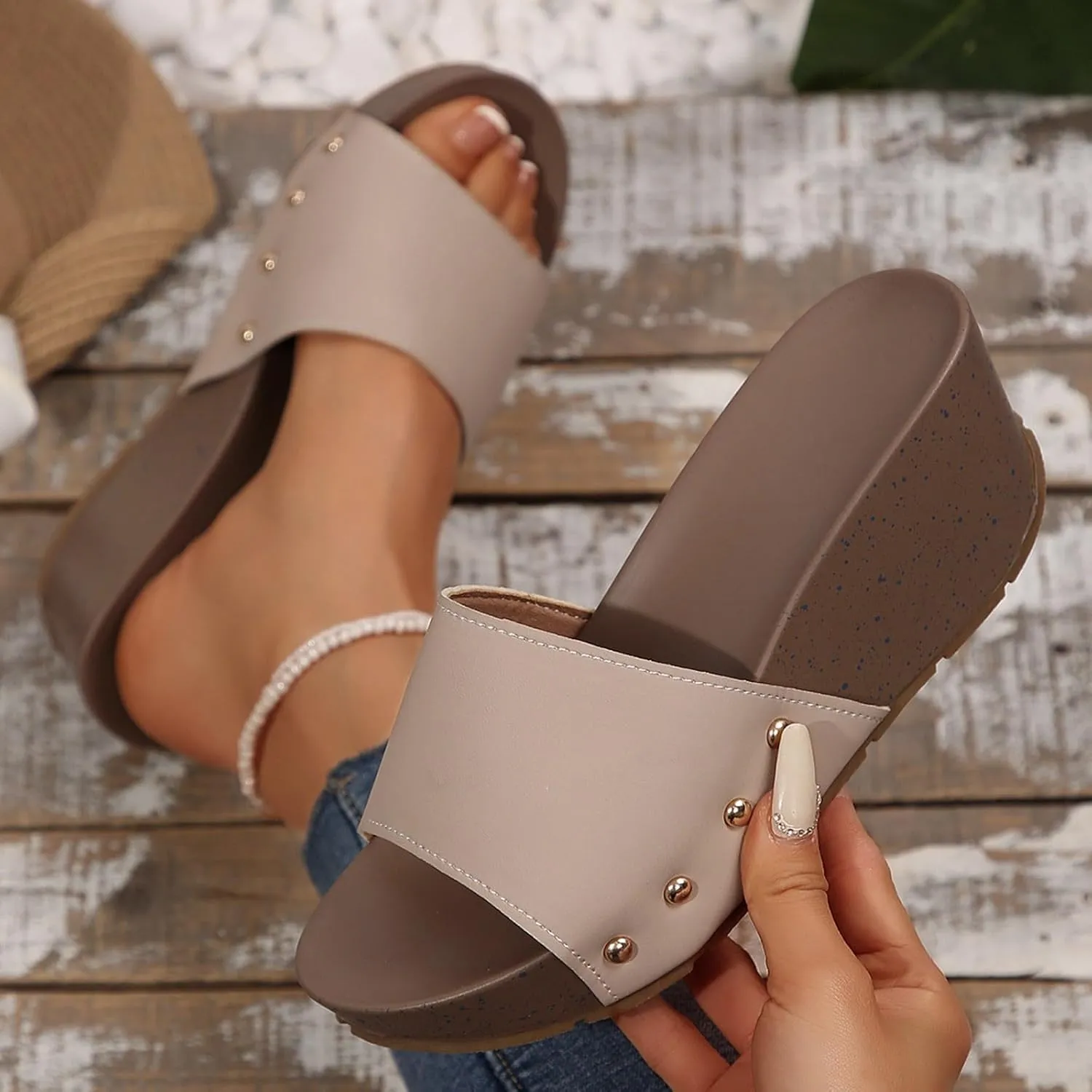 Wedge Sandals for Women 2025Leopard Printed Wedges Sandals Round Toe Platform Sandals With Arch Support Wedges Heels