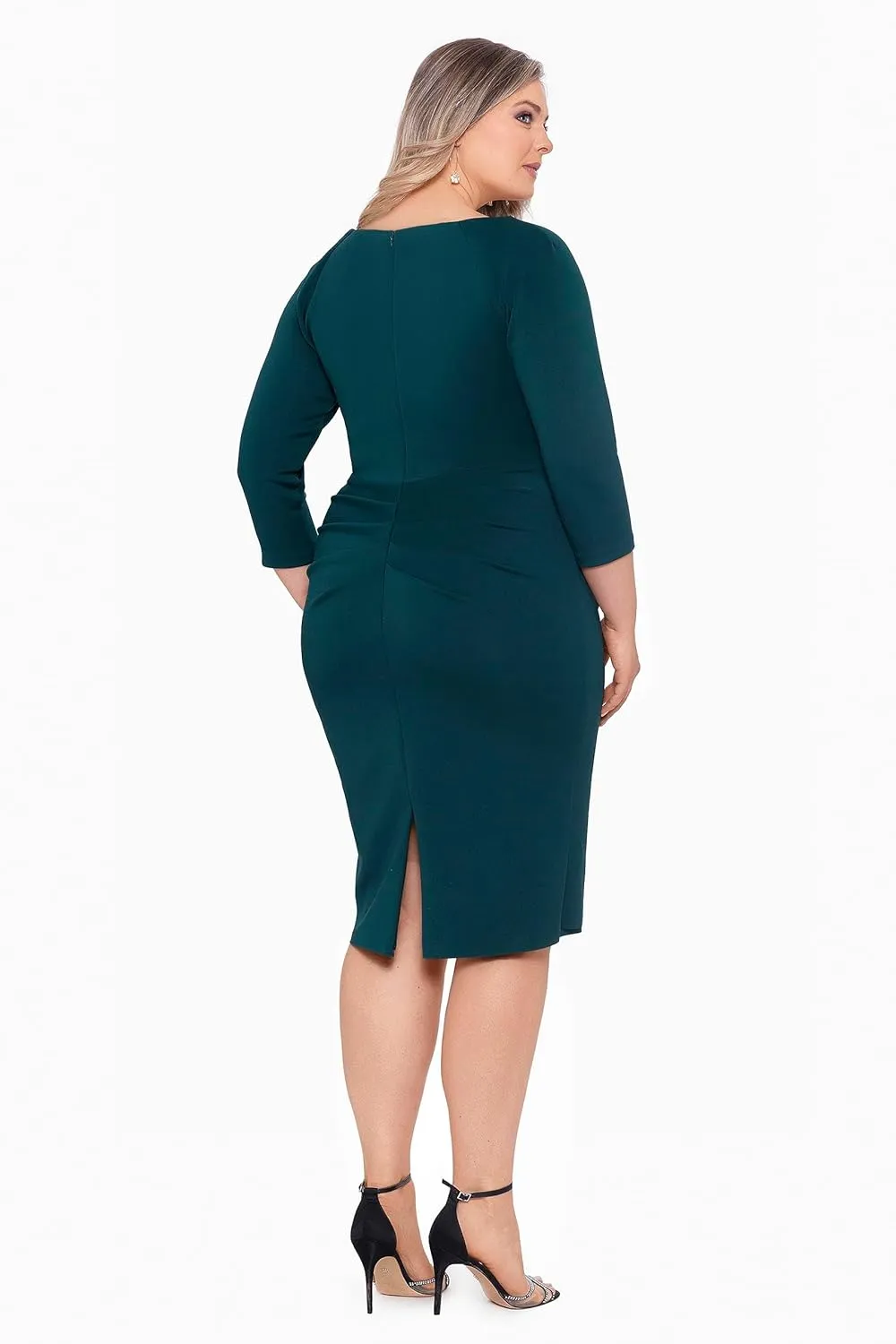 Xscape Women's Plus Size Midi V-Neck 3/4 Sleeve Side Ruched Dress